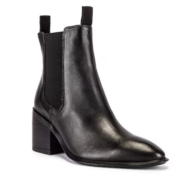 Tony Bianco Hampton Black Calais Ankle Boots
Size 8.5 - Picture 2 of 6